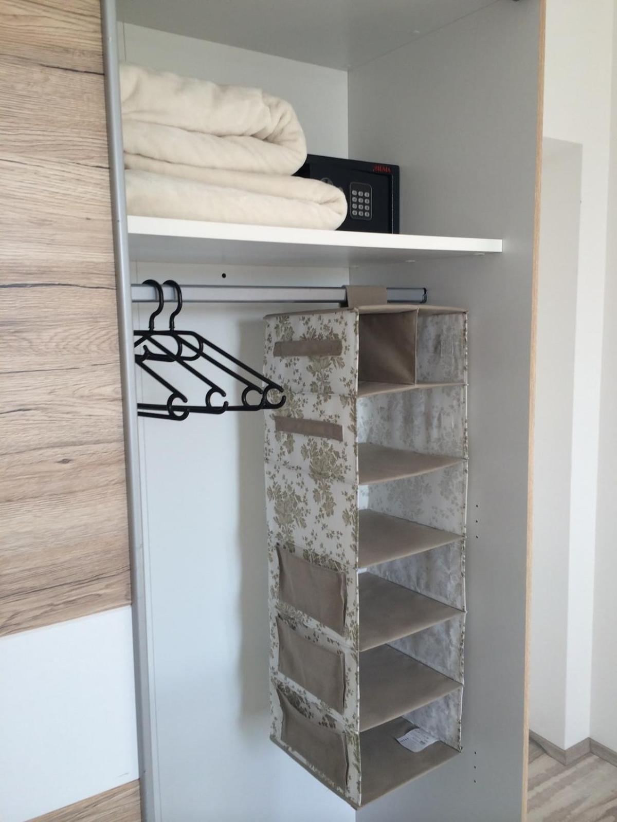 Lu Apartment